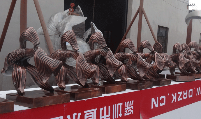 鍛銅雕塑.gif 鍛銅雕塑.gif